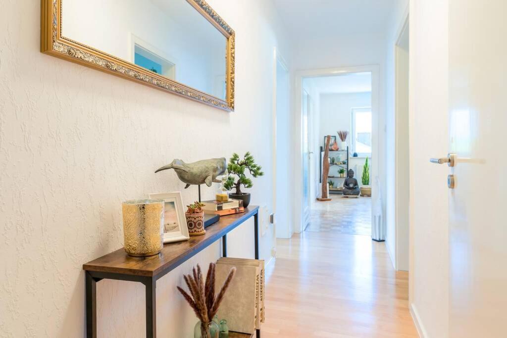 Eg Rechts -Wunderschone 80M² Grosse 3-Zimmer City Wohnung Nahe Salzburg Freilassing Exteriör bild